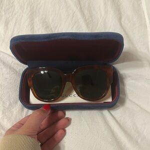 Gucci Brown Tortoiseshell Sunglasses with Protective Case